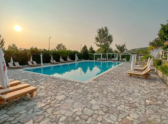 Blackstone.shkodra 营地 *